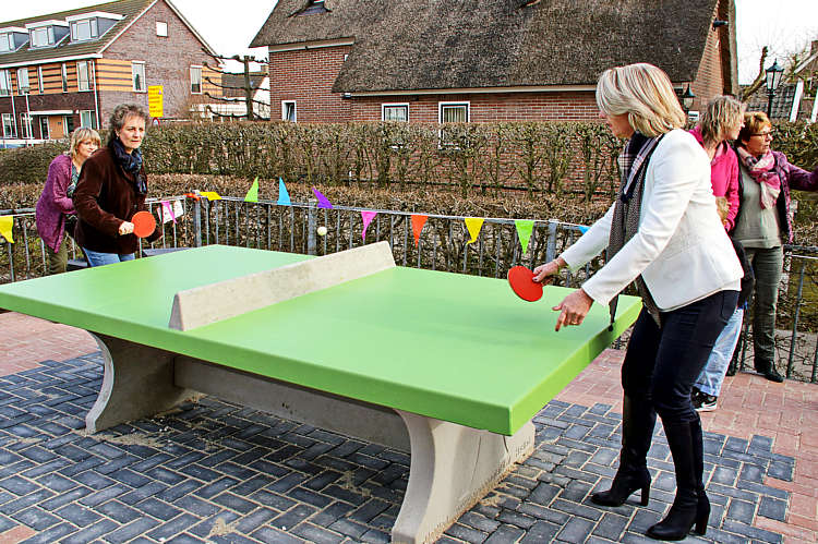 Opening en ingebruikname van het vernieuwde terras van het HUIS van ALLES in Driebruggen_29